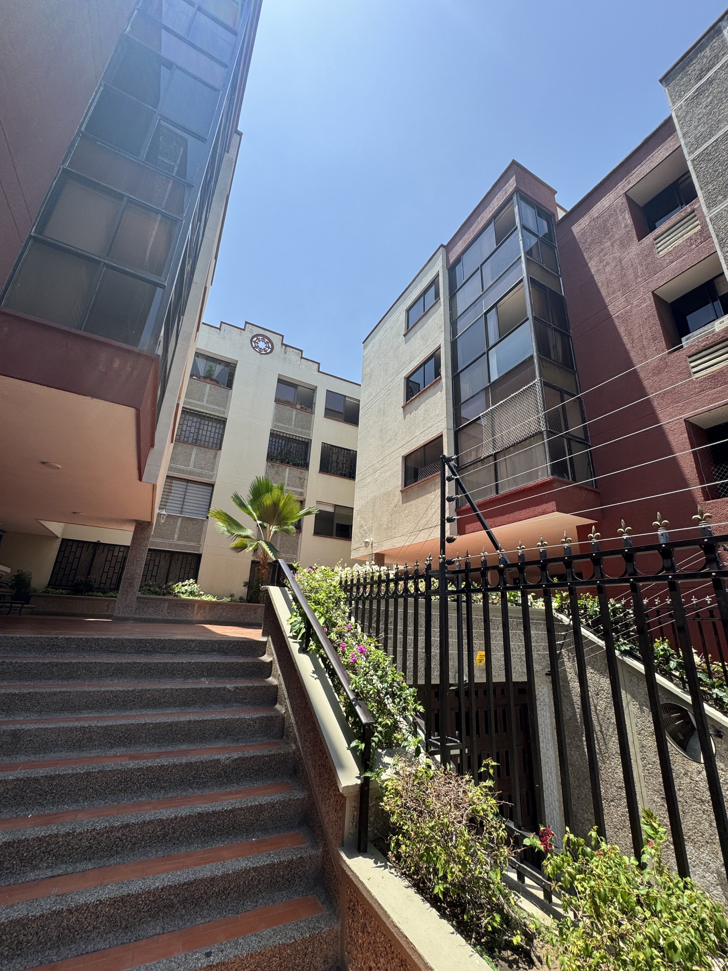 Apartamento en arriendo Atlántico Barranquilla Ciudad Jardin 76 m2 Habitaciones 2 Baños 1 Garajes 1 Precio $1600000