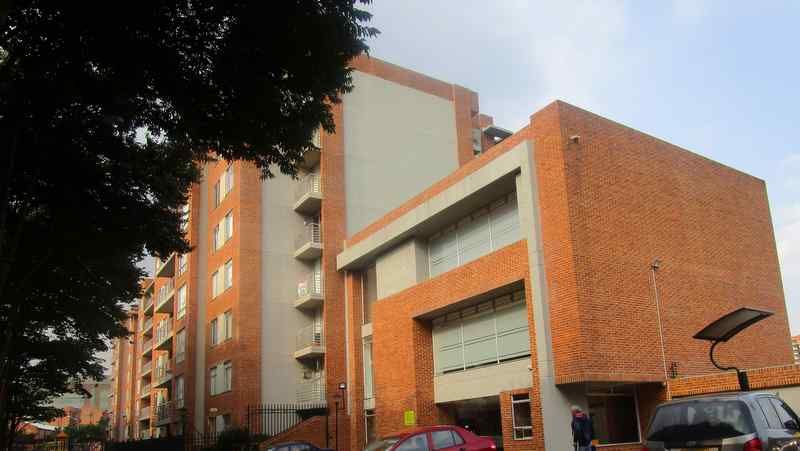Apartamento en arriendo Cundinamarca Bogotá La Colina Campestre 75 m2 Habitaciones 3 Baños 2 Garajes 1 Precio $2840000