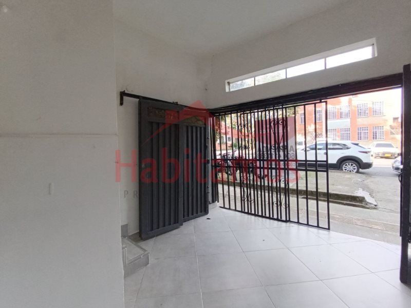 Oficina en arriendo Antioquia Medellín El Velodromo 15 m2 Habitaciones 0 Baños 0 Garajes 0 Precio $1290000