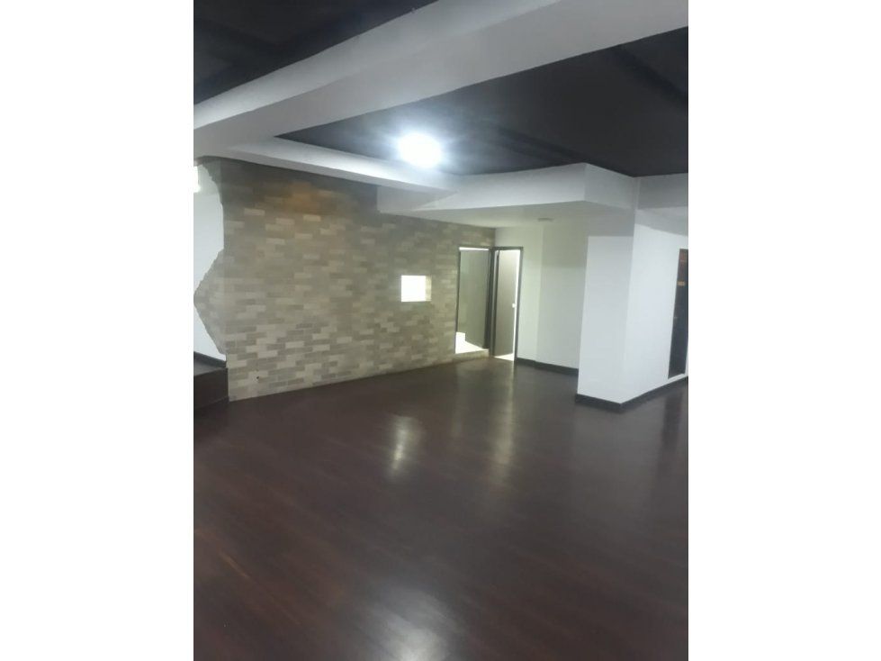 Local en venta Caldas Manizales Alta Suiza 148 m2 Habitaciones 0 Baños 3 Garajes 0 Precio $450000000