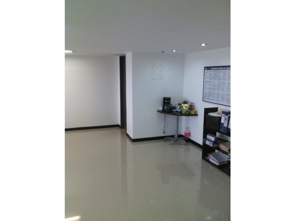 Oficina en arriendo Caldas Manizales Los Laureles 72 m2 Habitaciones 0 Baños 1 Garajes 0 Precio $4000000
