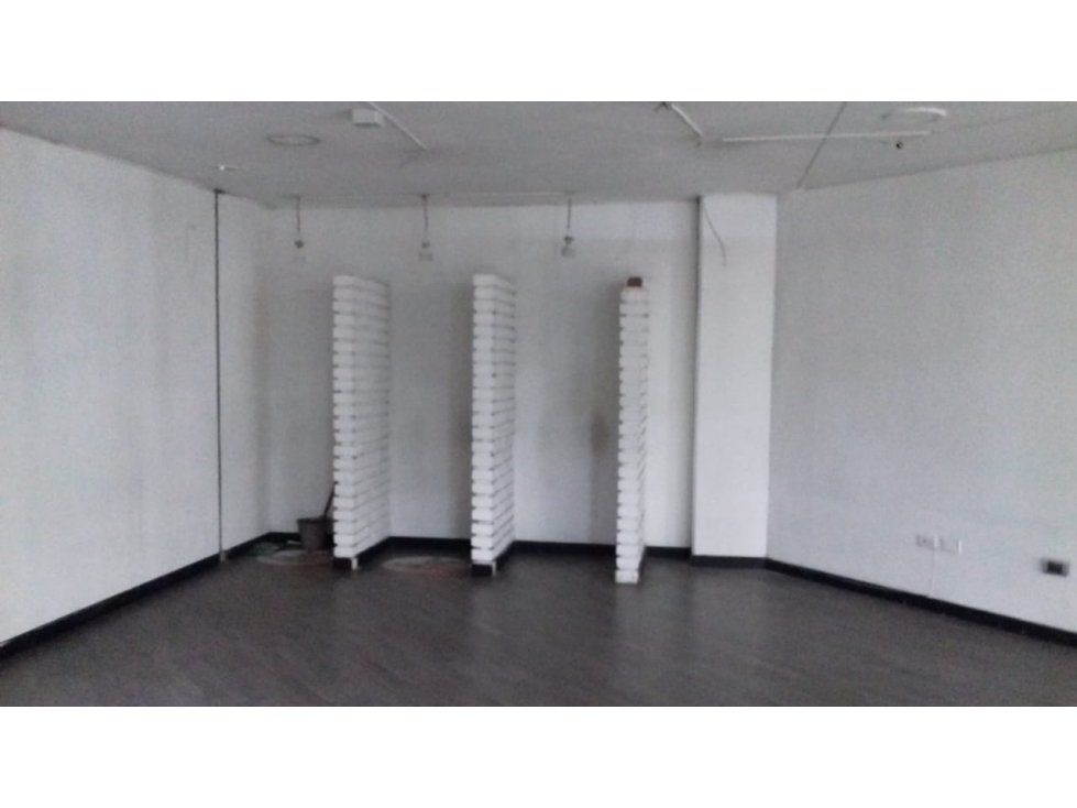 Local en venta Caldas Manizales El Centro 35 m2 Habitaciones 0 Baños 0 Garajes 0 Precio $450000000