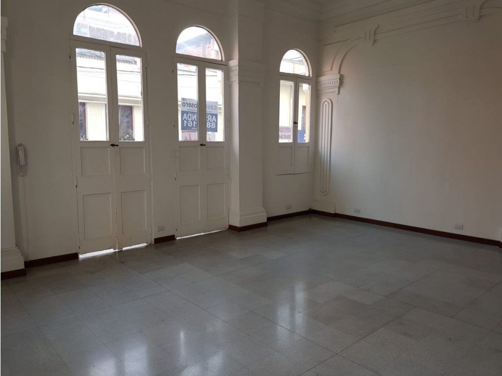 Oficina en arriendo Caldas Manizales El Centro 35 m2 Habitaciones 0 Baños 0 Garajes 1 Precio $1246000