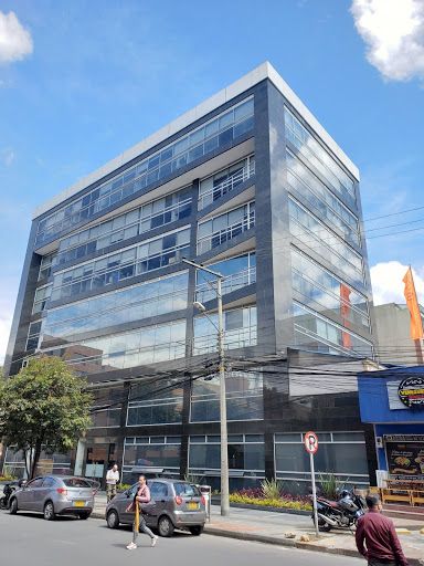 Edificio en venta Cundinamarca Bogotá Santa Barbara Occidental 3600 m2 Habitaciones 0 Baños 31 Garajes 6 Precio $27500000000