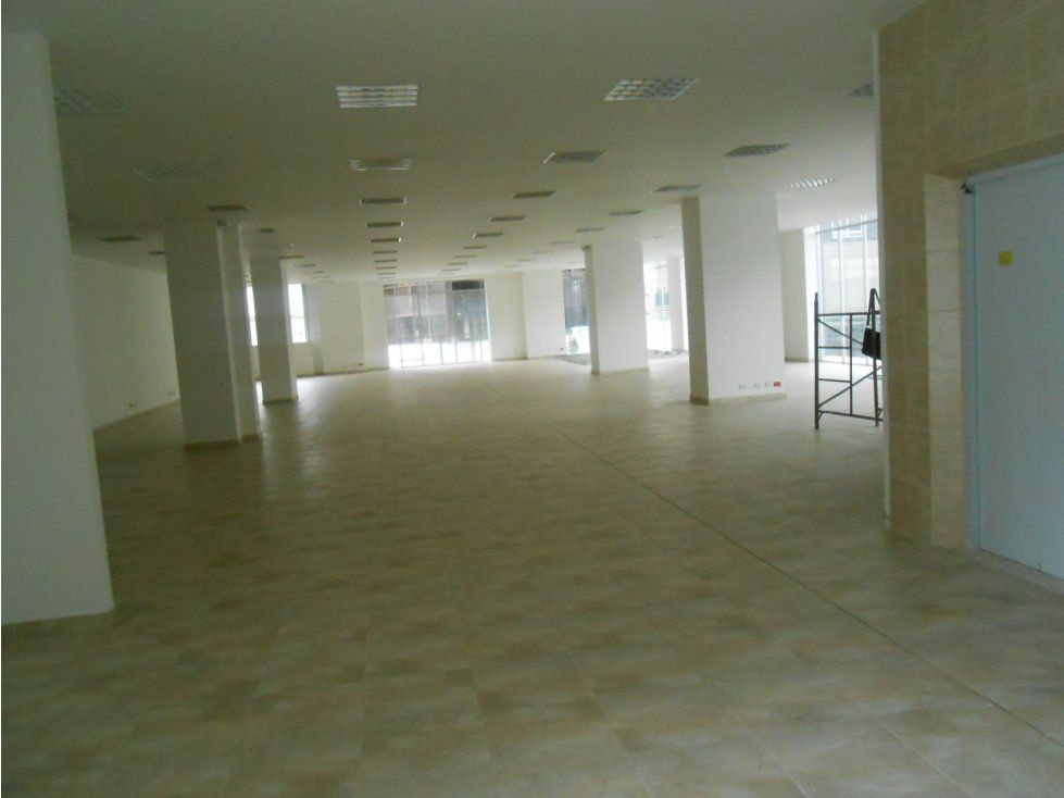 Local en venta Quindío Armenia Sector Centro 380 m2 Habitaciones 0 Baños 4 Garajes 1 Precio $1500000000