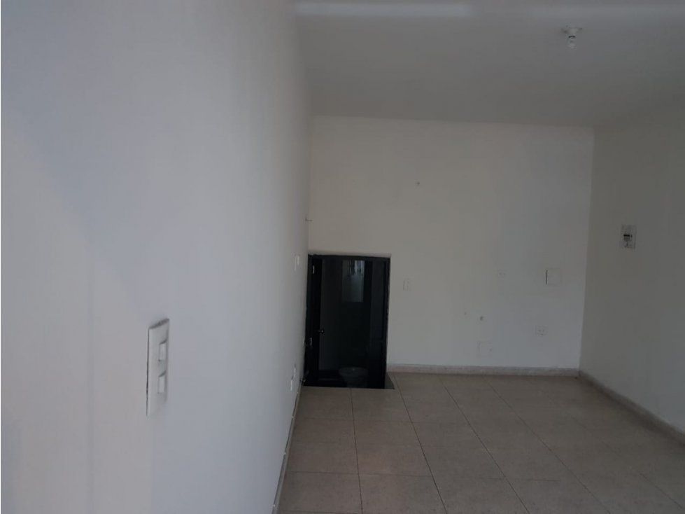 Local en arriendo Caldas Manizales Avenida Santander 22 m2 Habitaciones 0 Baños 1 Garajes 0 Precio $1100000