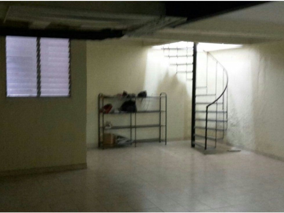 Local en venta Caldas Manizales La Castellana 180 m2 Habitaciones 0 Baños 1 Garajes 1 Precio $320000000