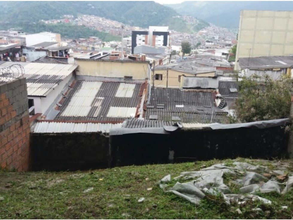 Casa en venta Caldas Manizales Manizales 306 m2 Habitaciones 10 Baños 3 Garajes 0 Precio $900000000