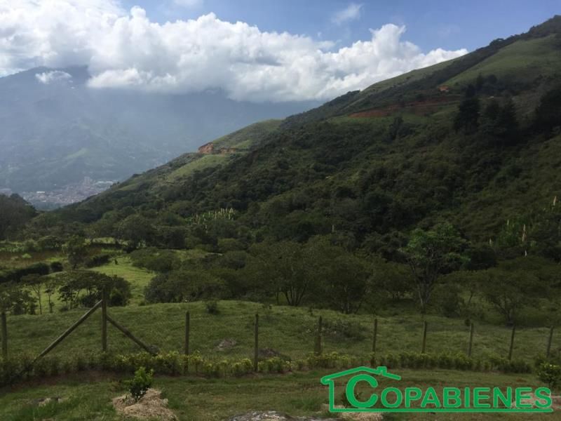 Lote en venta Antioquia Copacabana Copacabana 7188 m2 Habitaciones 0 Baños 10 Garajes 1 Precio $950000000