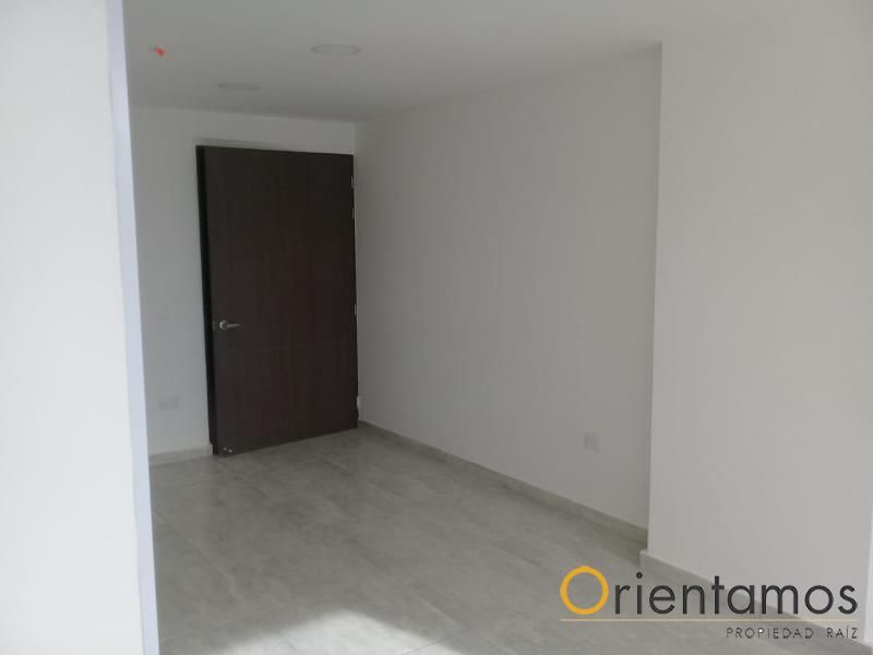 Oficina en arriendo Antioquia Rionegro El Porvenir 32 m2 Habitaciones 0 Baños 1 Garajes 1 Precio $1800000