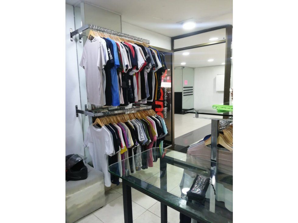 Local en venta Caldas Manizales El Centro 24 m2 Habitaciones 0 Baños 1 Garajes 0 Precio $320000000