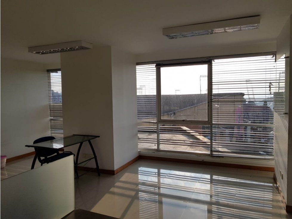 Oficina en arriendo Caldas Manizales Palo Grande 38 m2 Habitaciones 0 Baños 0 Garajes 0 Precio $2190000