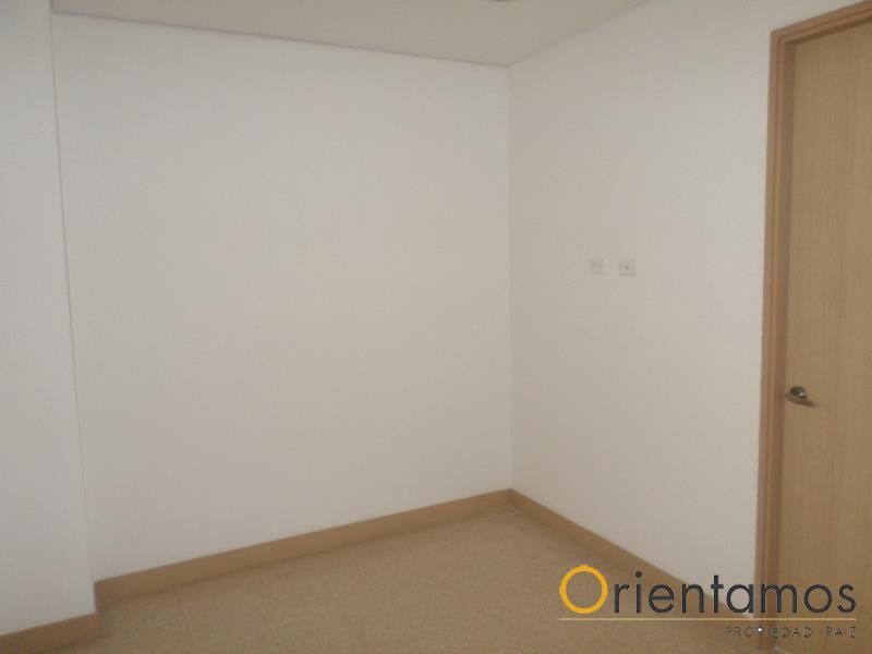 Oficina en arriendo Antioquia Rionegro El Porvenir 32 m2 Habitaciones 0 Baños 1 Garajes 1 Precio $1800000