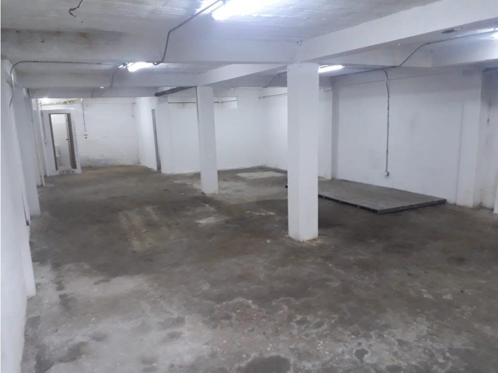 Local en arriendo Caldas Manizales El Centro 140 m2 Habitaciones 0 Baños 1 Garajes 0 Precio $2500000