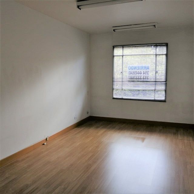 Oficina en venta Cundinamarca Bogotá Lisboa 23 m2 Habitaciones 0 Baños 0 Garajes 2 Precio $240000000