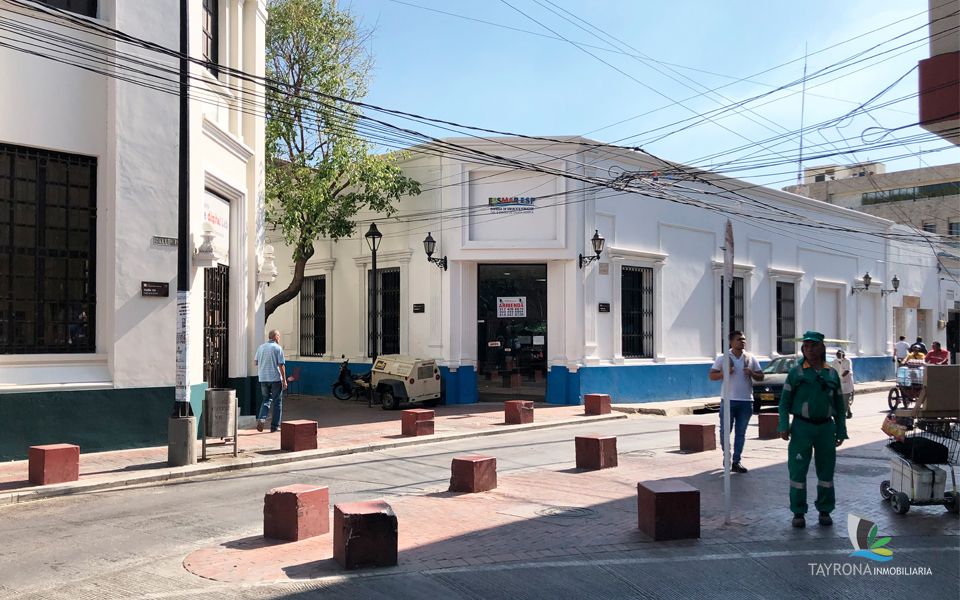 Oficina en arriendo o venta Magdalena Santa Marta Centro 623 m2 Habitaciones 0 Baños 6 Garajes 1 Precio venta $5000000000 Precio arriendo $24000000