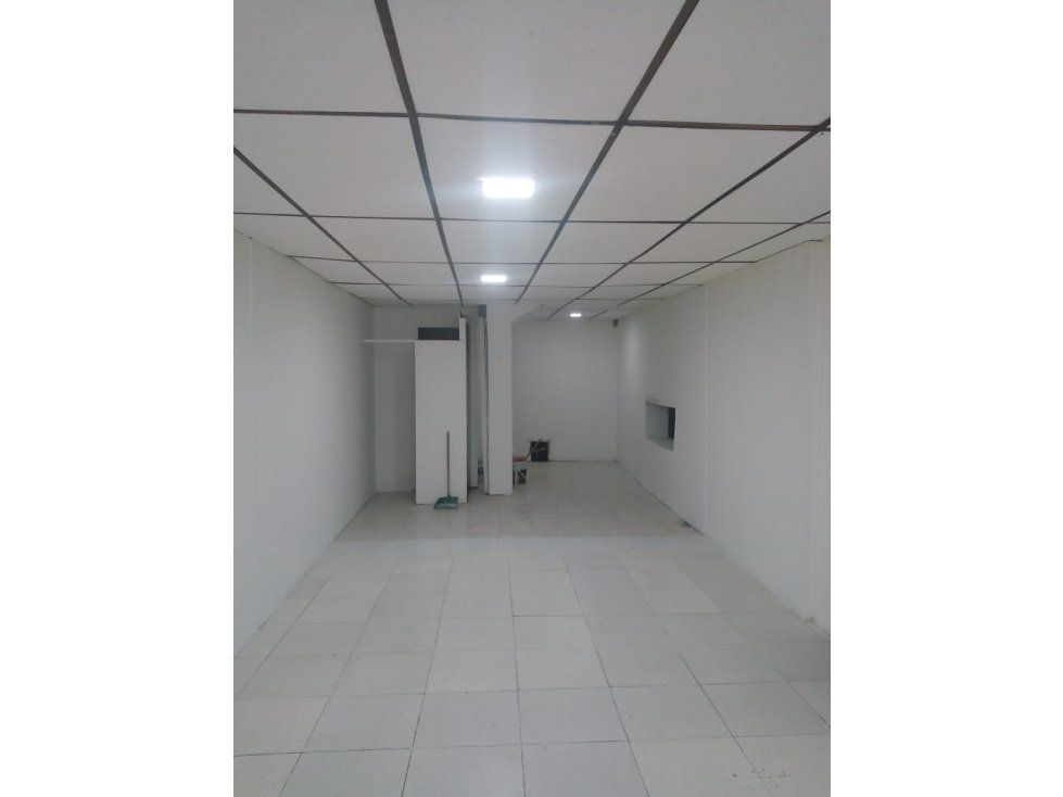 Local en arriendo Caldas Manizales Manizales 56 m2 Habitaciones 0 Baños 1 Garajes 0 Precio $2500000