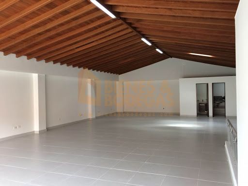 Local en arriendo Antioquia Envigado San Marcos 145 m2 Habitaciones 0 Baños 2 Garajes 0 Precio $5500000