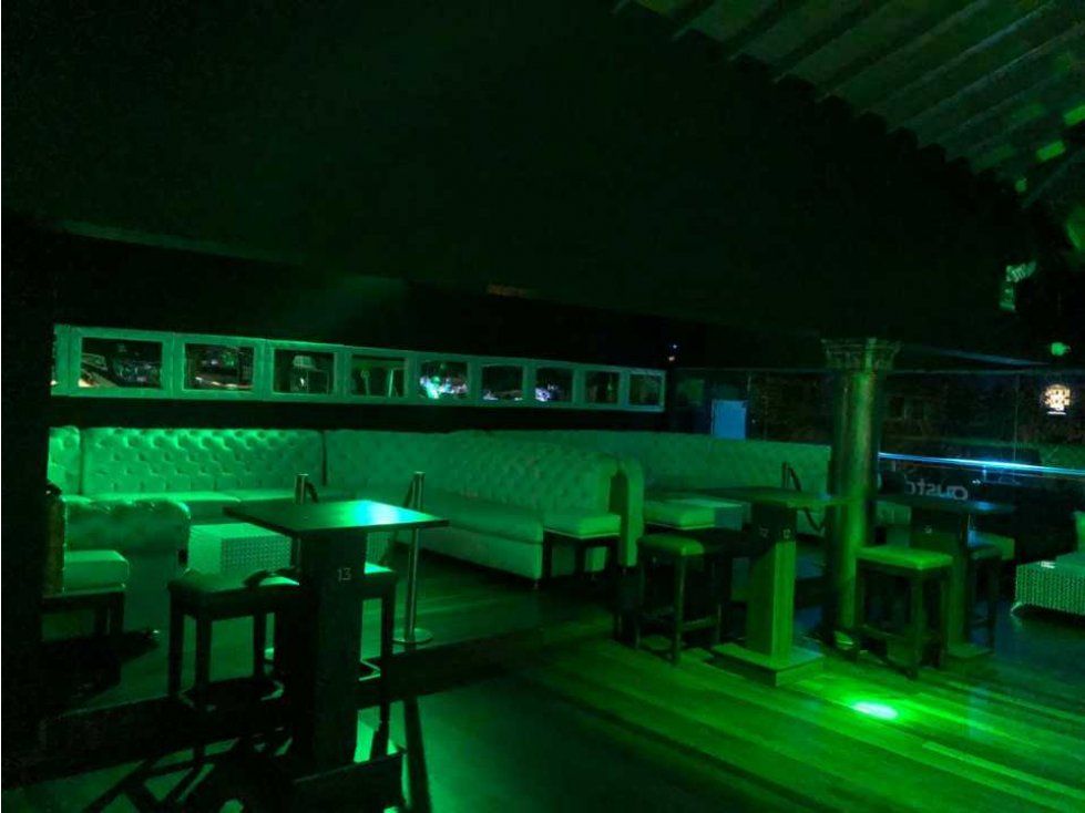 Local en venta Antioquia Medellín El Poblado 450 m2 Habitaciones 0 Baños 15 Garajes 1 Precio $6900000000