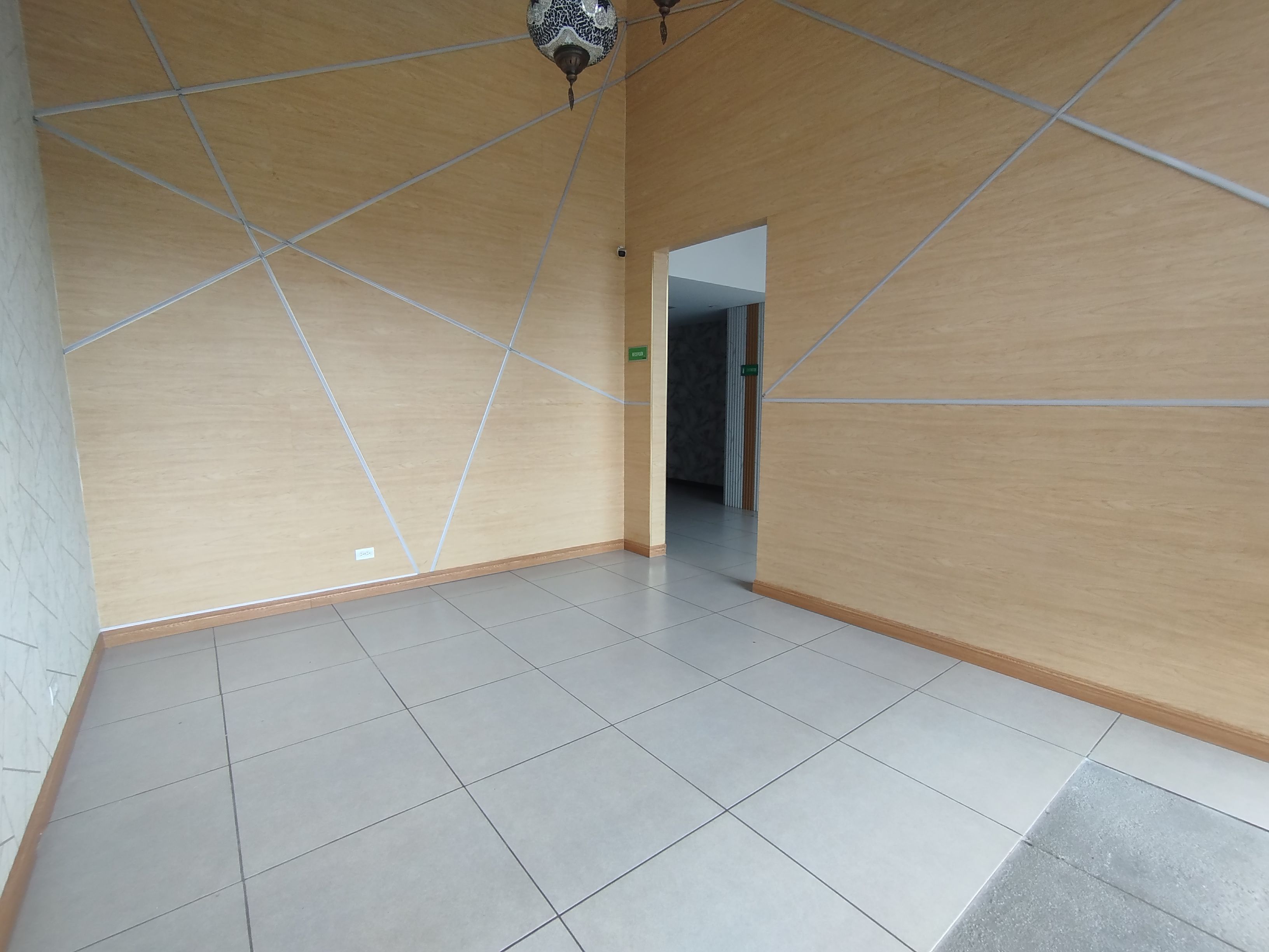 Local en arriendo Antioquia Medellín Patio Bonito 150 m2 Habitaciones 0 Baños 1 Garajes 0 Precio $16000000