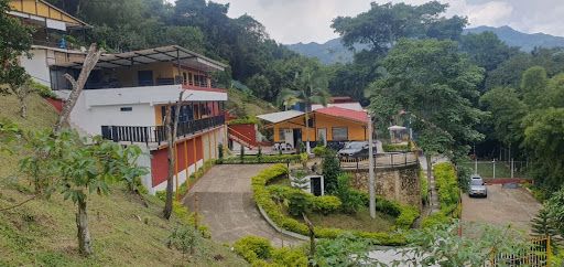 Finca en venta Cundinamarca La Vega La Vega 34000 m2 Habitaciones 4 Baños 4 Garajes 8 Precio $2300000000