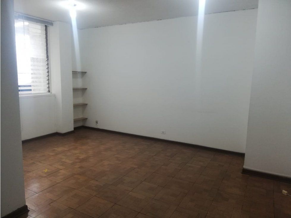 Oficina en arriendo Caldas Manizales El Centro 32 m2 Habitaciones 0 Baños 1 Garajes 0 Precio $850000