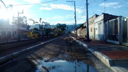 Casa en venta Cundinamarca Tocaima Consolata 720 m2 Habitaciones 5 Baños 3 Garajes 2 Precio $390000000
