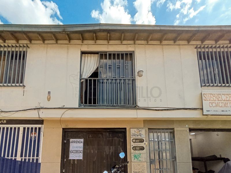 Local en arriendo Antioquia Medellín Rosales 48 m2 Habitaciones 0 Baños 1 Garajes 0 Precio $2300000