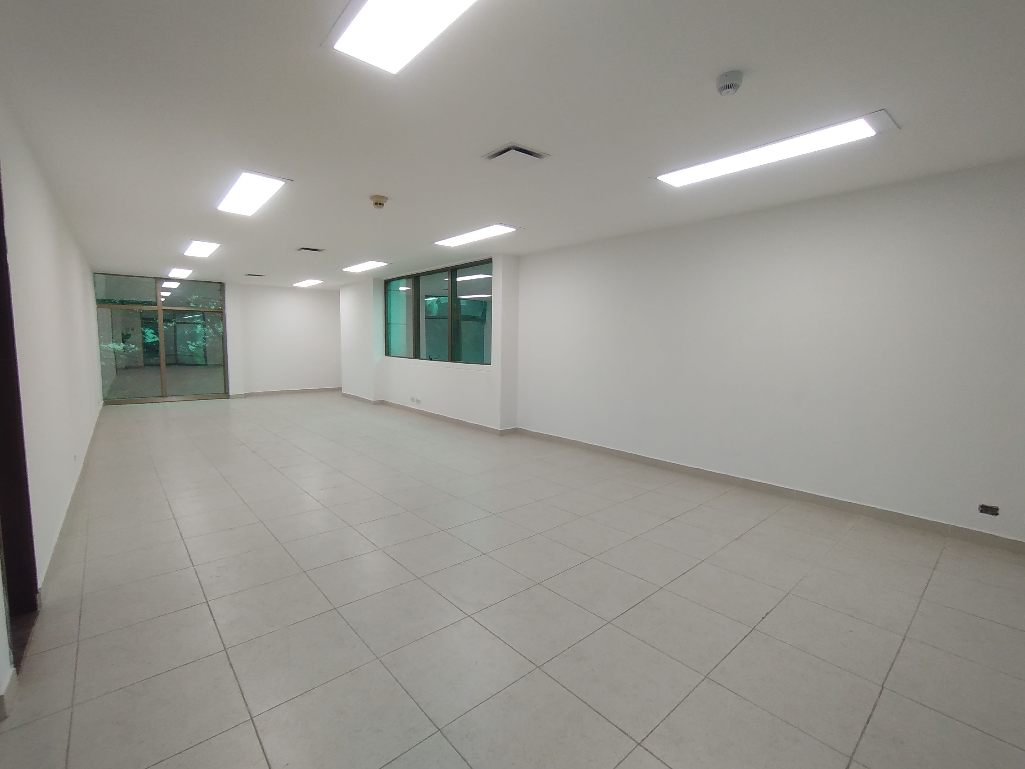 Oficina en arriendo Antioquia Medellín Patio Bonito 70 m2 Habitaciones 0 Baños 1 Garajes 0 Precio $5700000