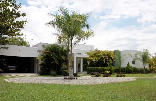 Finca en venta Antioquia Santafé De Antioquia Santafé De Antioquia 425 m2 Habitaciones 4 Baños 6 Garajes 10 Precio $1485000000