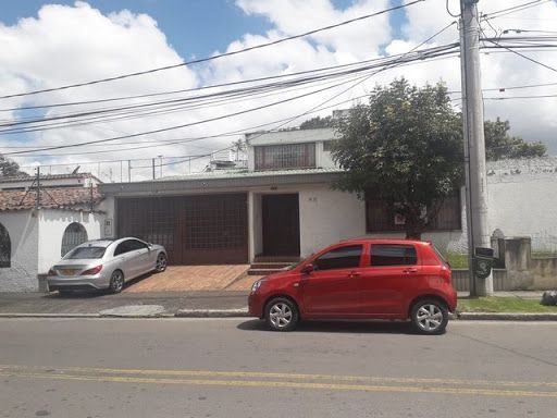 Lote en venta Cundinamarca Bogotá Niza Norte 489 m2 Habitaciones 0 Baños 4 Garajes 2 Precio $1690000000