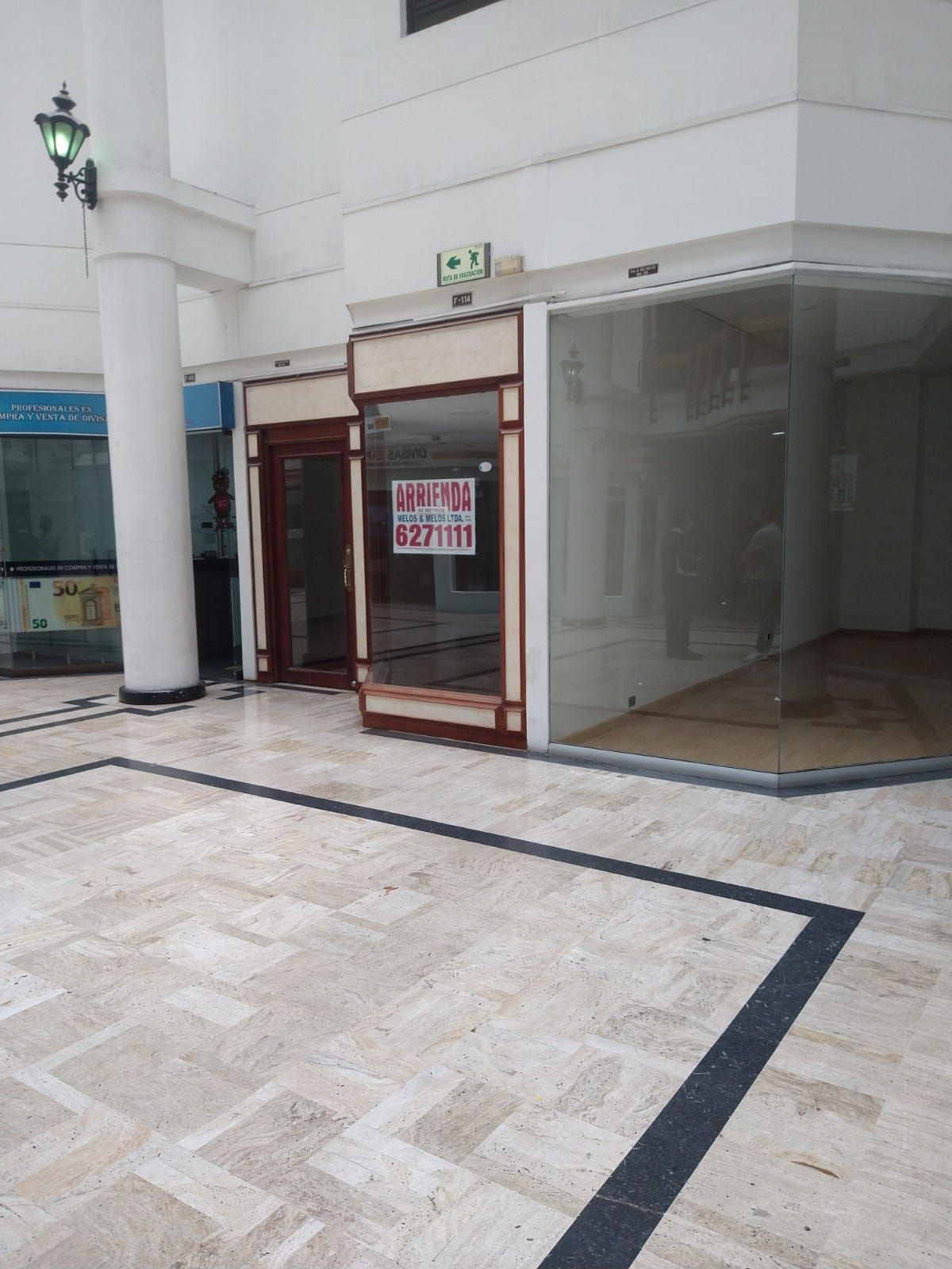 Local en arriendo Cundinamarca Bogotá Santa Barbara Alta 42 m2 Habitaciones 0 Baños 10 Garajes 1 Precio $2810000