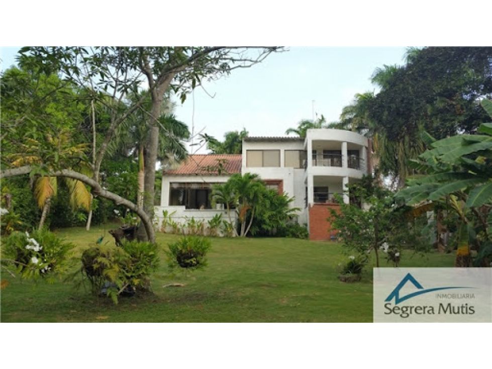 Casa en venta Bolívar Cartagena Cr Jardines De Junio 410 m2 Habitaciones 3 Baños 4 Garajes 3 Precio $1300000000