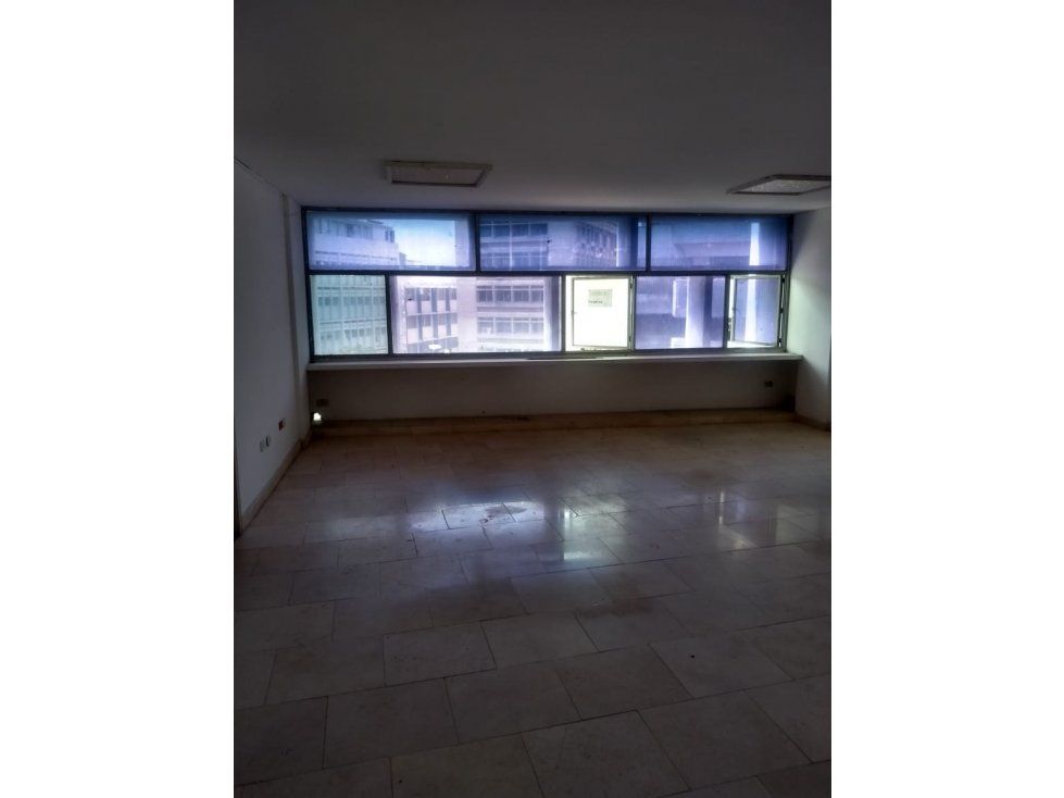 Oficina en arriendo Bolívar Cartagena El Centro 50 m2 Habitaciones 0 Baños 10 Garajes 1 Precio $2677000