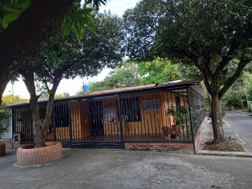 Casa en venta Huila Neiva Jose Marti 120 m2 Habitaciones 3 Baños 2 Garajes 2 Precio $250000000