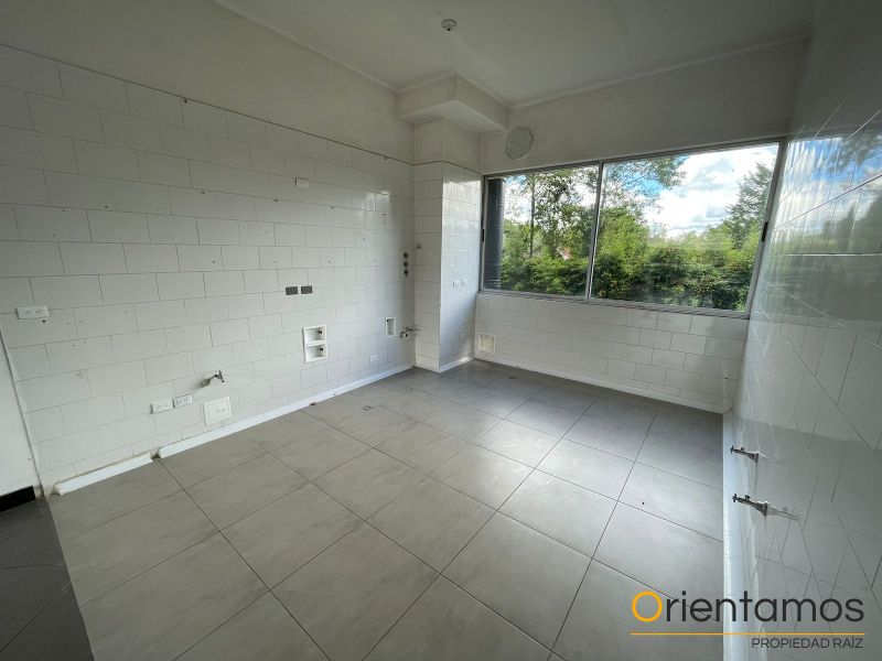 Local en arriendo o venta Antioquia Rionegro Centro 76 m2 Habitaciones 0 Baños 0 Garajes 1 Precio venta $750000000 Precio arriendo $2500000