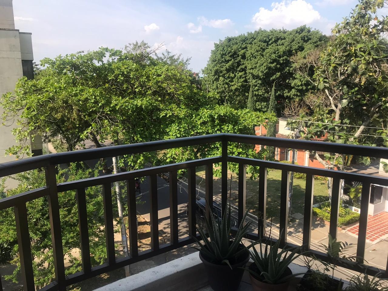 Apartamento en venta Valle Del Cauca Cali La Cascada 122 m2 Habitaciones 4 Baños 4 Garajes 3 Precio $300000000