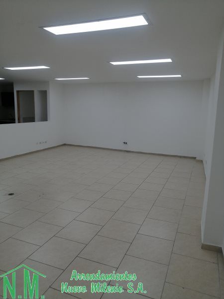 Local en arriendo Antioquia Itagüí Playa Rica 190 m2 Habitaciones 0 Baños 2 Garajes 0 Precio $9800000