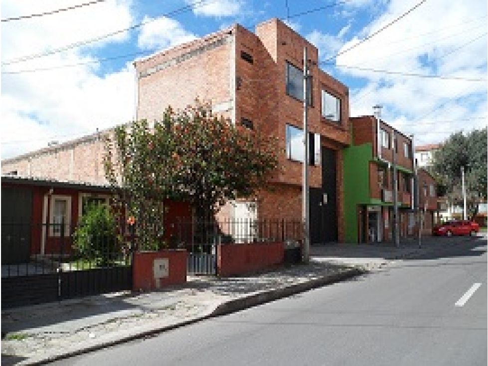 Lote en venta Cundinamarca Bogotá Prado Pinzón 300 m2 Habitaciones 0 Baños 10 Garajes 1 Precio $1100000000