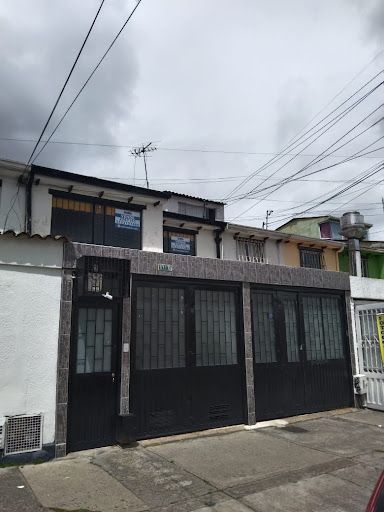 Casa en venta Cundinamarca Bogotá Villa Del Prado 225 m2 Habitaciones 3 Baños 4 Garajes 2 Precio $660000000