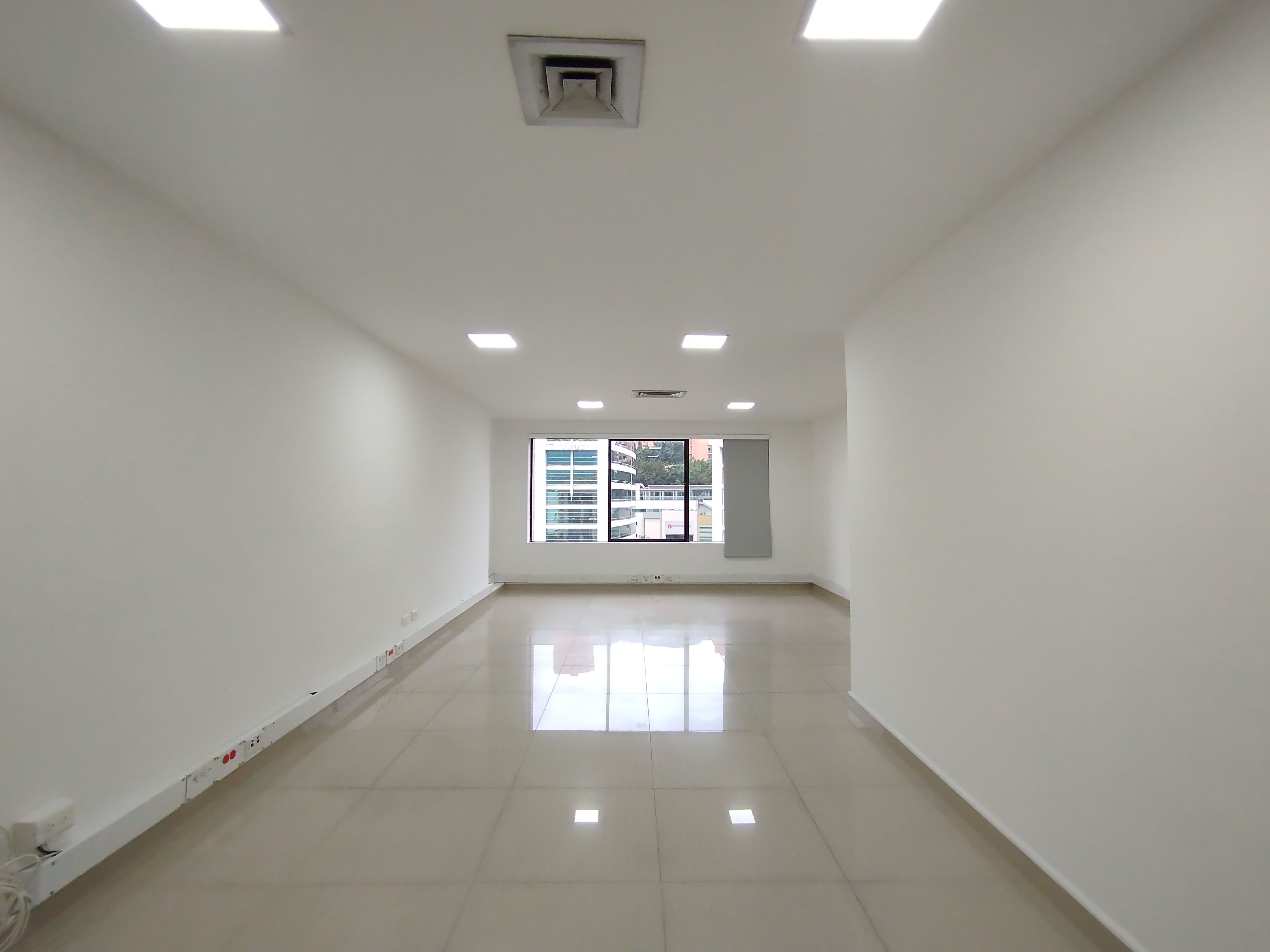 Oficina en arriendo Antioquia Medellín Alejandria 37 m2 Habitaciones 0 Baños 1 Garajes 1 Precio $3100000