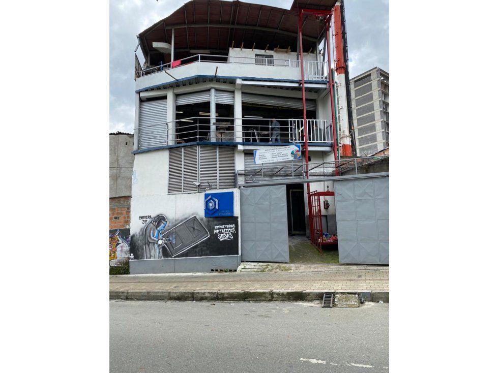 Casa en venta Antioquia Medellín Gerona 200 m2 Habitaciones 3 Baños 2 Garajes 1 Precio $950000000