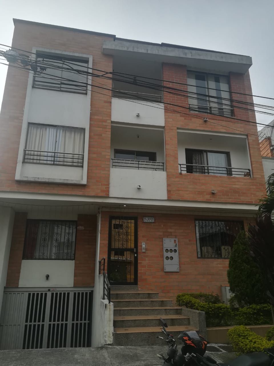 Apartamento en venta Antioquia Medellín Las Acacias 152 m2 Habitaciones 4 Baños 6 Garajes 2 Precio $850000000