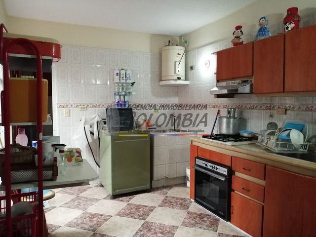 Casa en venta Tolima Ibagué Br Jordan Viii Etapa 200 m2 Habitaciones 5 Baños 6 Garajes 2 Precio $320000000