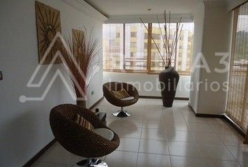 Apartamento en venta Risaralda Pereira Popular Modelo 270 m2 Habitaciones 5 Baños 8 Garajes 3 Precio $560000000