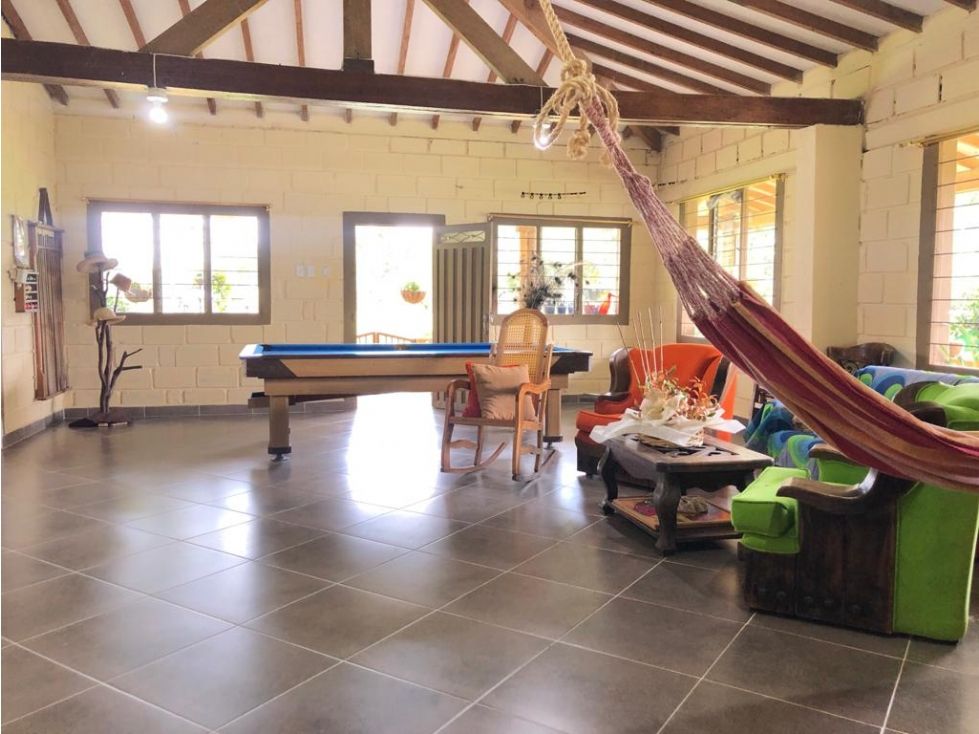 Finca en venta Antioquia Fredonia Fredonia 400 m2 Habitaciones 5 Baños 6 Garajes 1 Precio $890000000