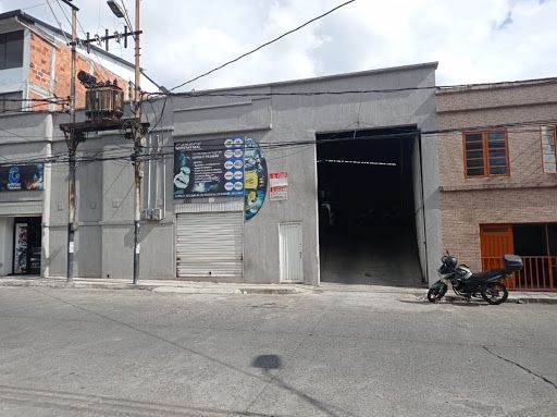 Bodega en venta Risaralda Pereira Berlin 742 m2 Habitaciones 0 Baños 10 Garajes 1 Precio $1550000000