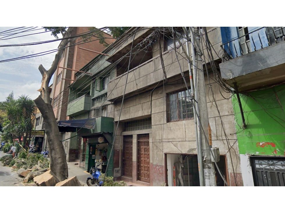 Casa en venta Antioquia Medellín Bombona No1 224 m2 Habitaciones 8 Baños 6 Garajes 2 Precio $970000000