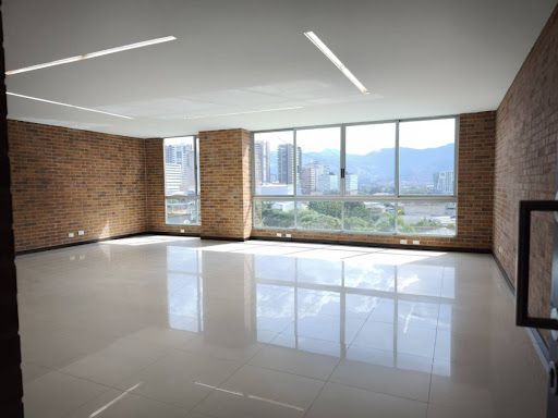 Oficina en arriendo Antioquia Medellín San Diego 63 m2 Habitaciones 0 Baños 1 Garajes 1 Precio $4980000