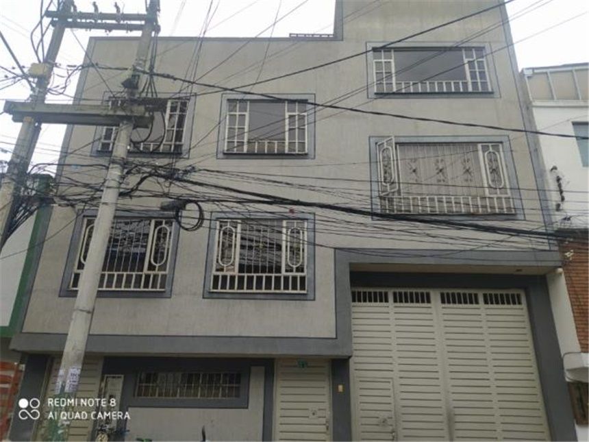 Bodega en venta Cundinamarca Bogotá San Jose Fontibon 480 m2 Habitaciones 0 Baños 4 Garajes 2 Precio $1800000000